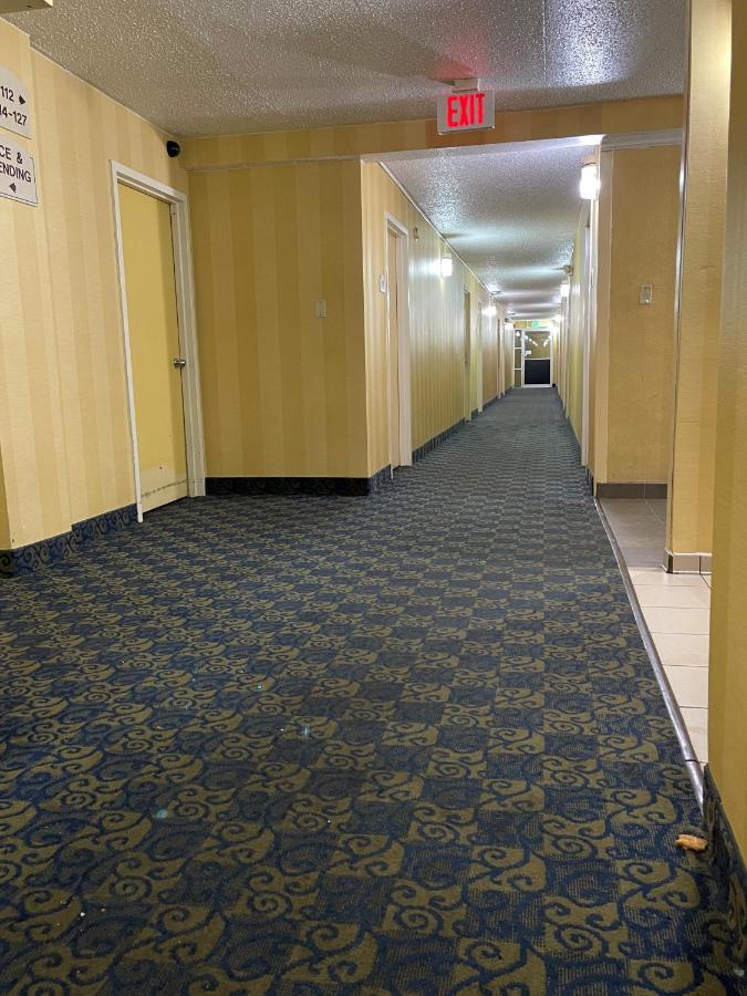 Budget Inn Temple Hills Exterior foto